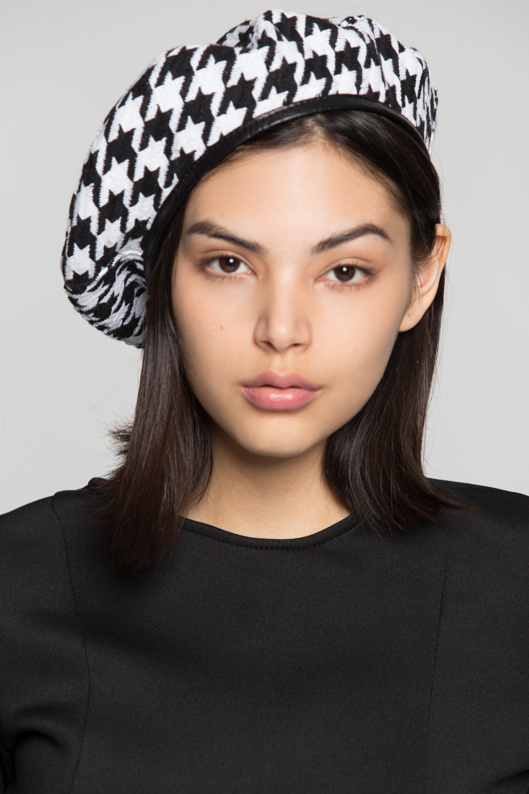 Black and White Houndstooth Beret Hat - ownthelooks-Development