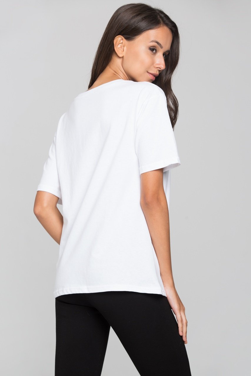 White Over-sized T-shirt with Single Heart Embroidery - ownthelooks-Development