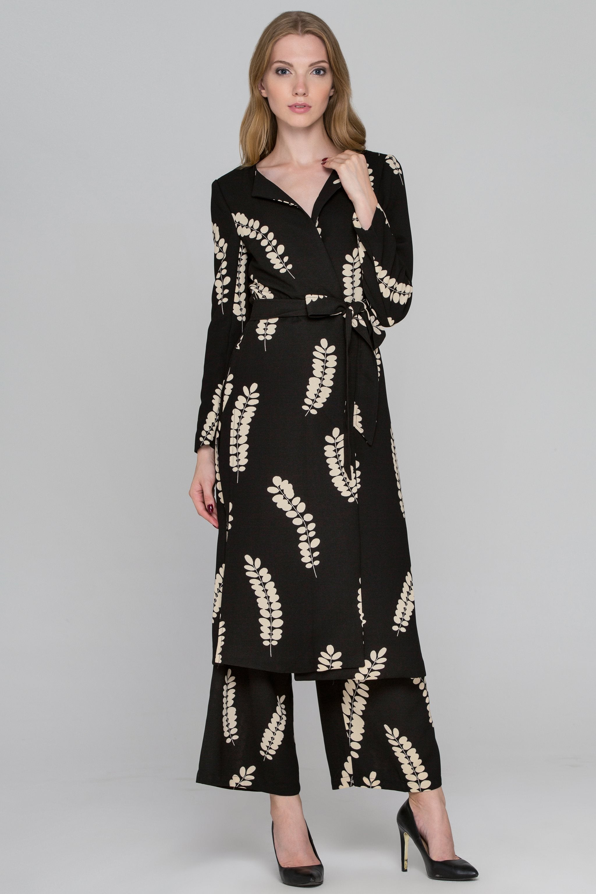 Black Coffee Leaf Print Long Blazer and Pants Set - ownthelooks-Development