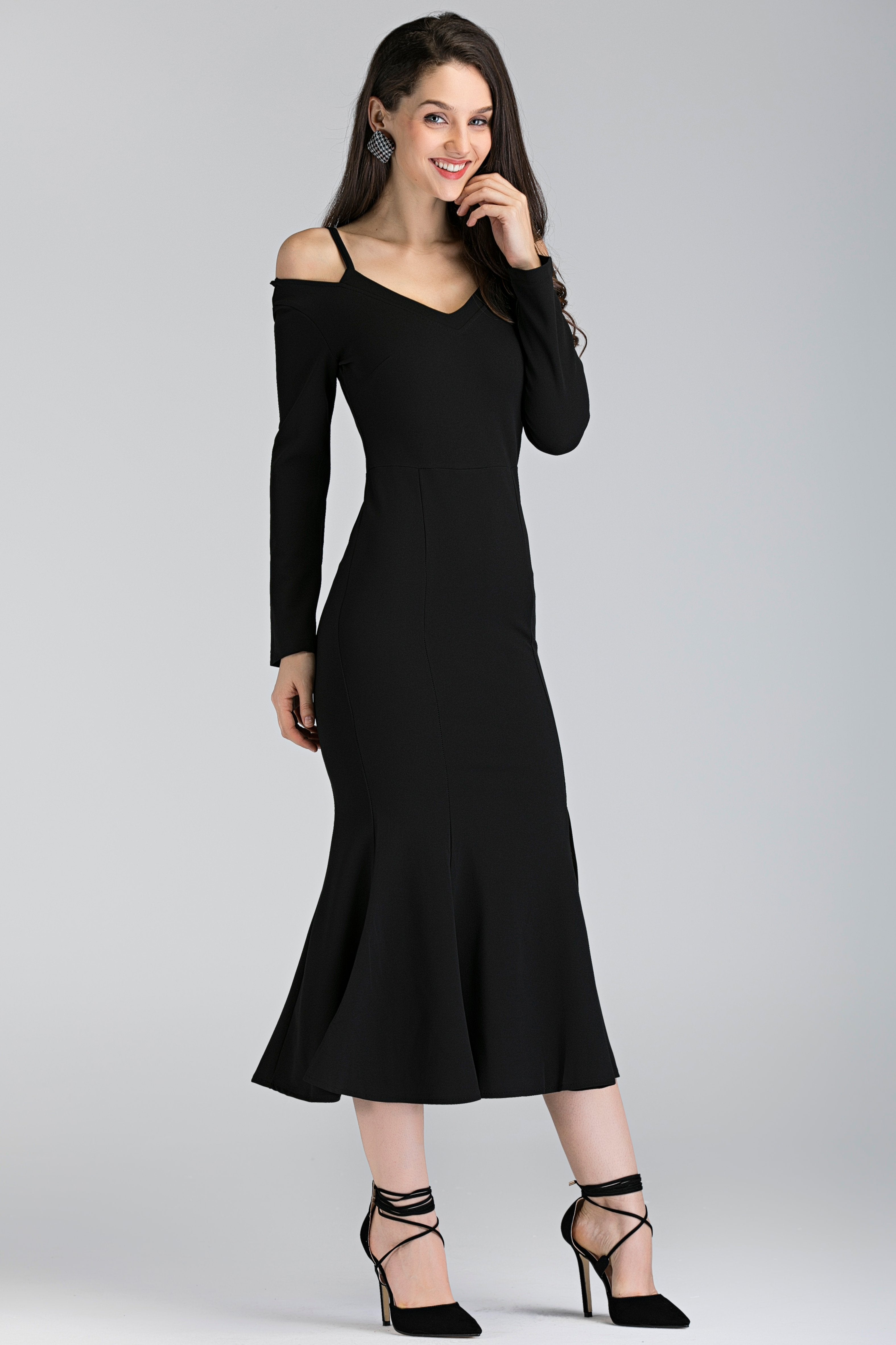 Black Trumpet Slit Midi Dress - ownthelooks-Development