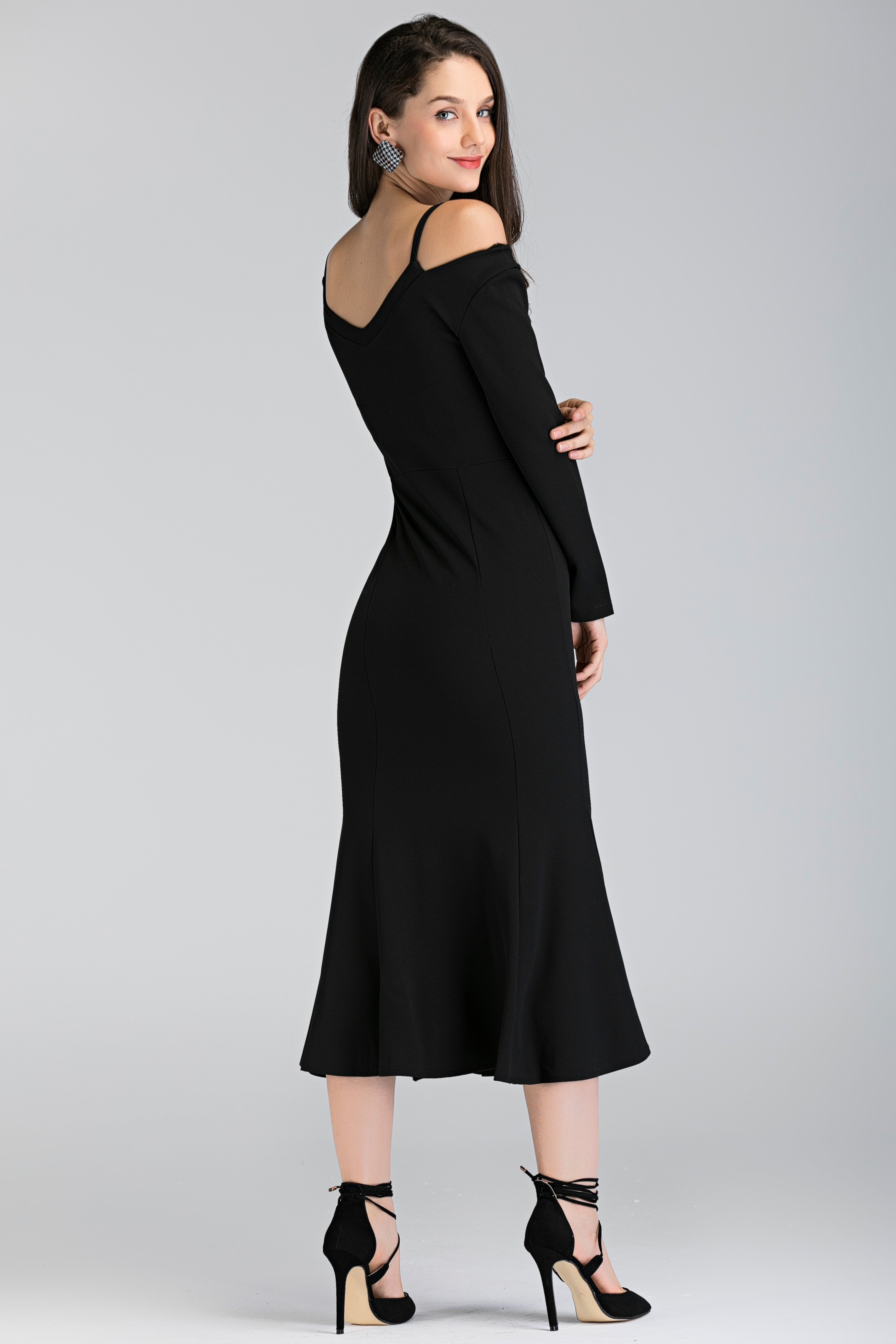 Black Trumpet Slit Midi Dress - ownthelooks-Development