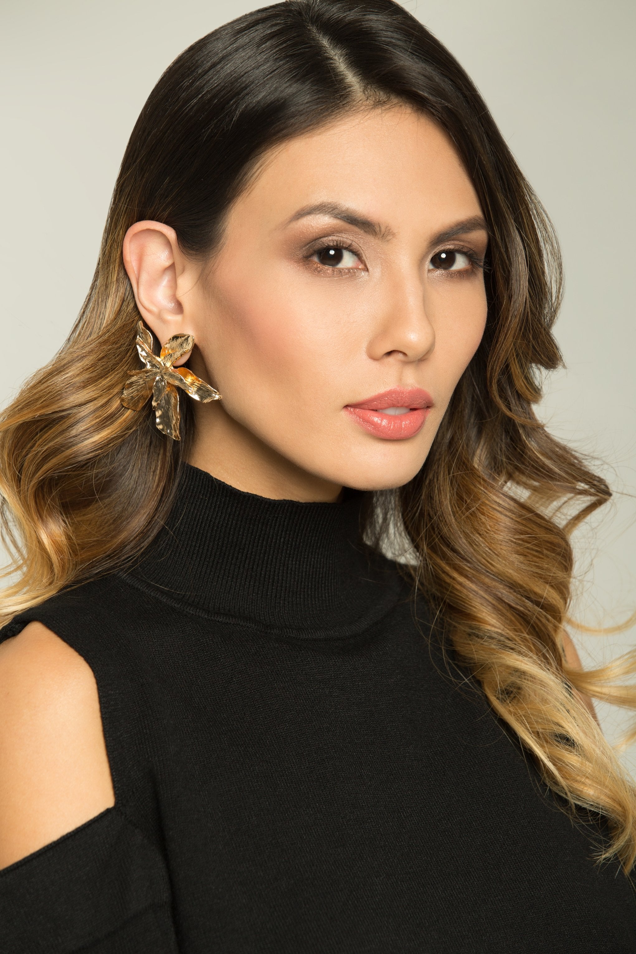 Gold Lily Stud Earrings - ownthelooks-Development