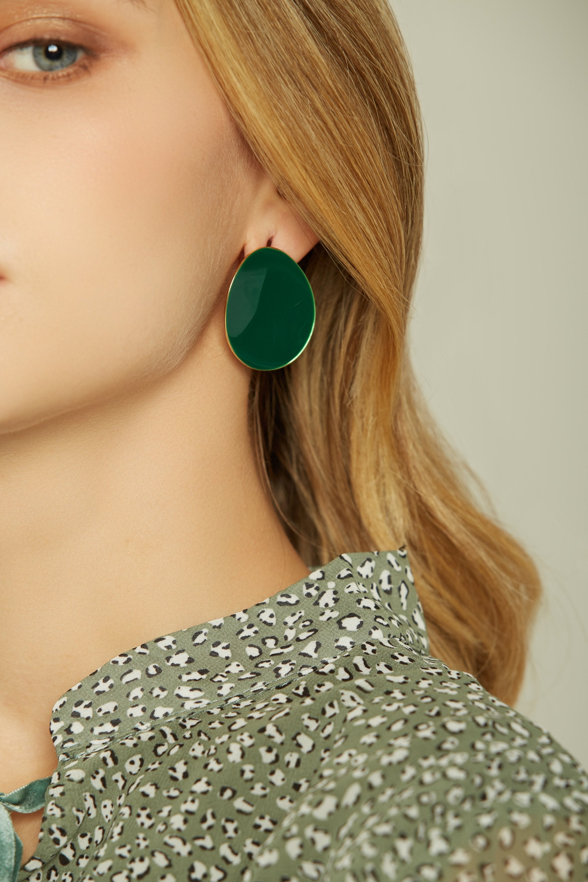 Green Jade Resin Stud Earrings - ownthelooks-Development