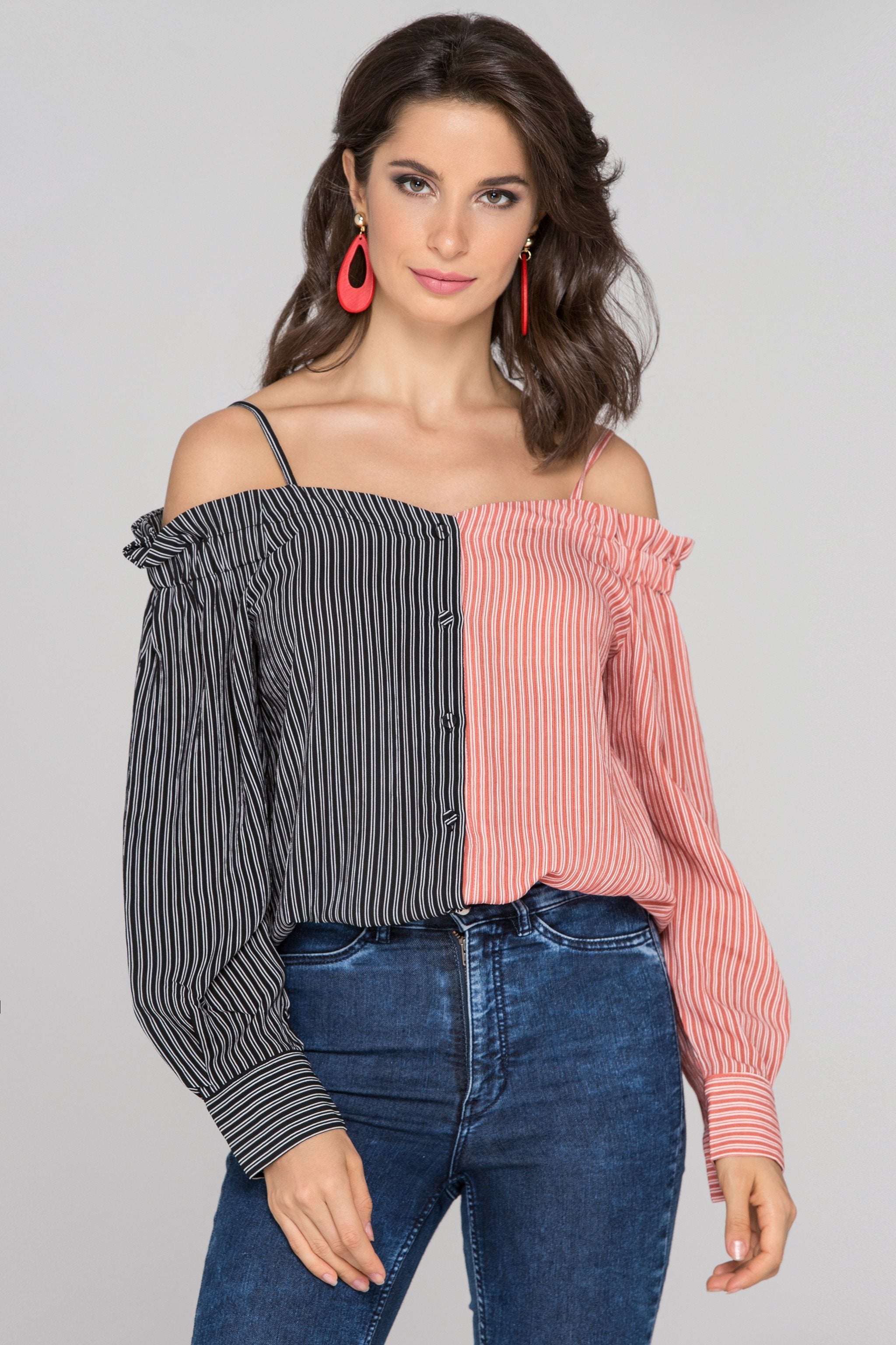 Black and Red Contrast Cold Shoulder Top - ownthelooks-Development