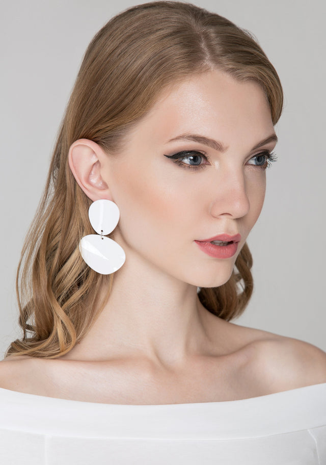 White Acrylic Petal Earrings - ownthelooks-Development