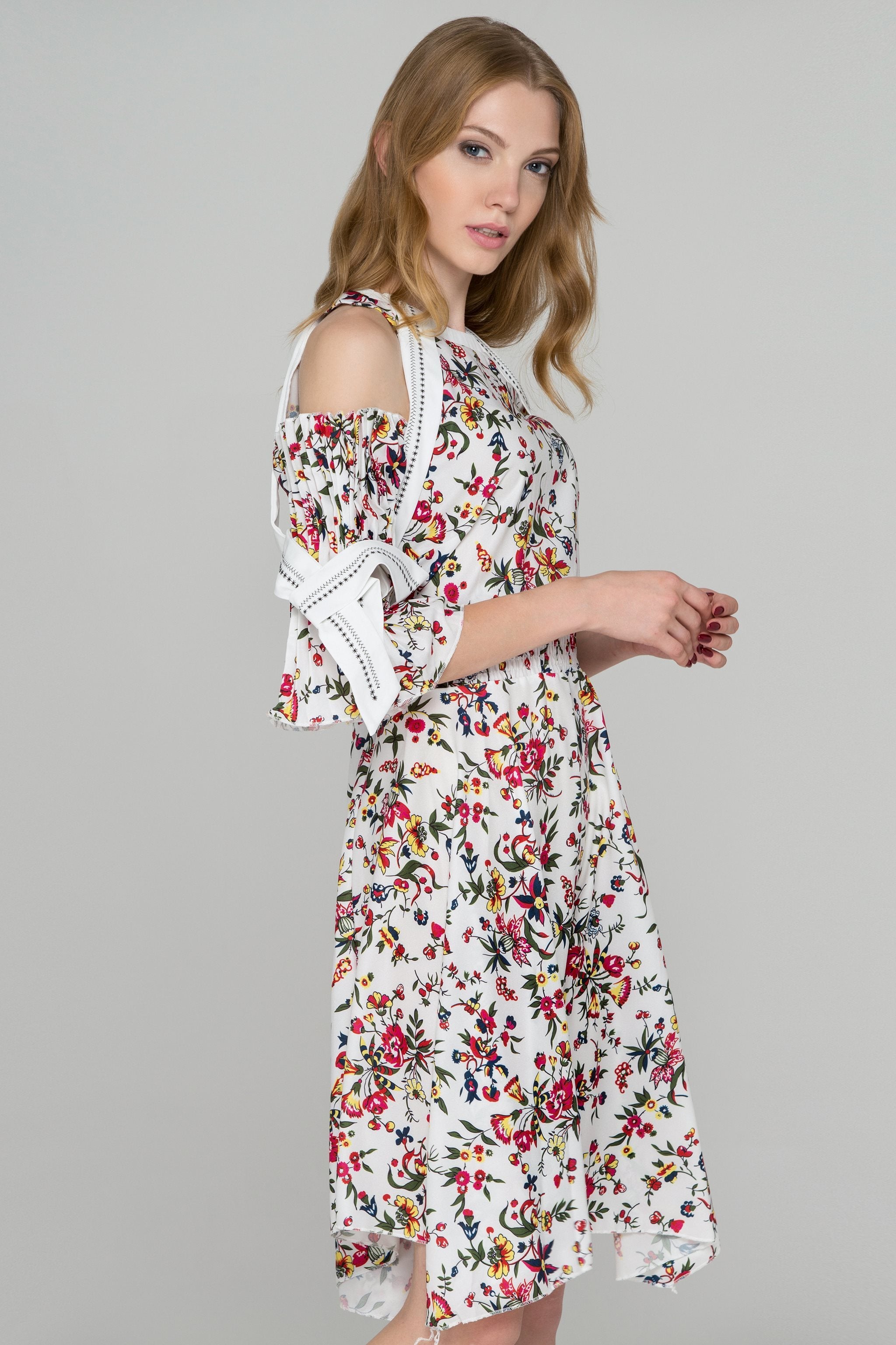 White Floral Print Pleated Sleeves Cold Shoulder Midi Dress - ownthelooks-Development