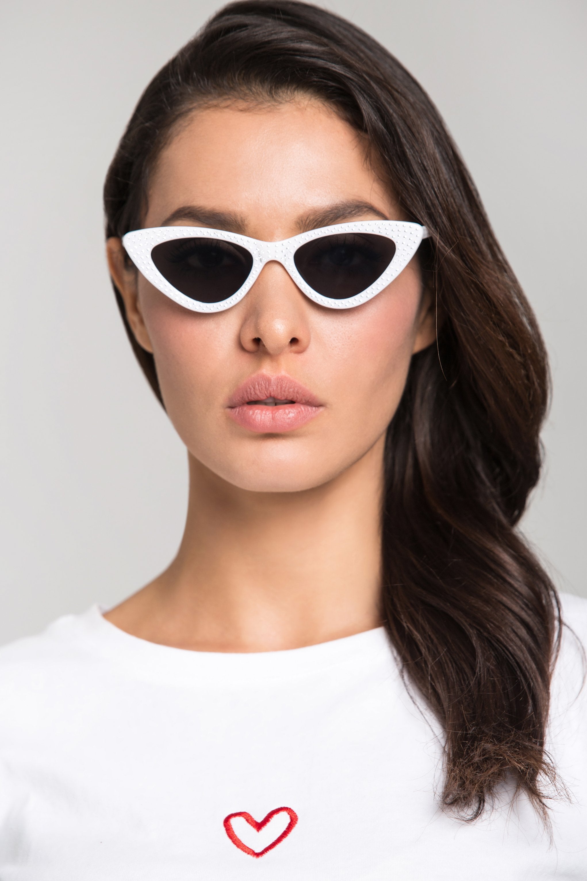 White Studded Cat Eye Sunglasses - ownthelooks-Development