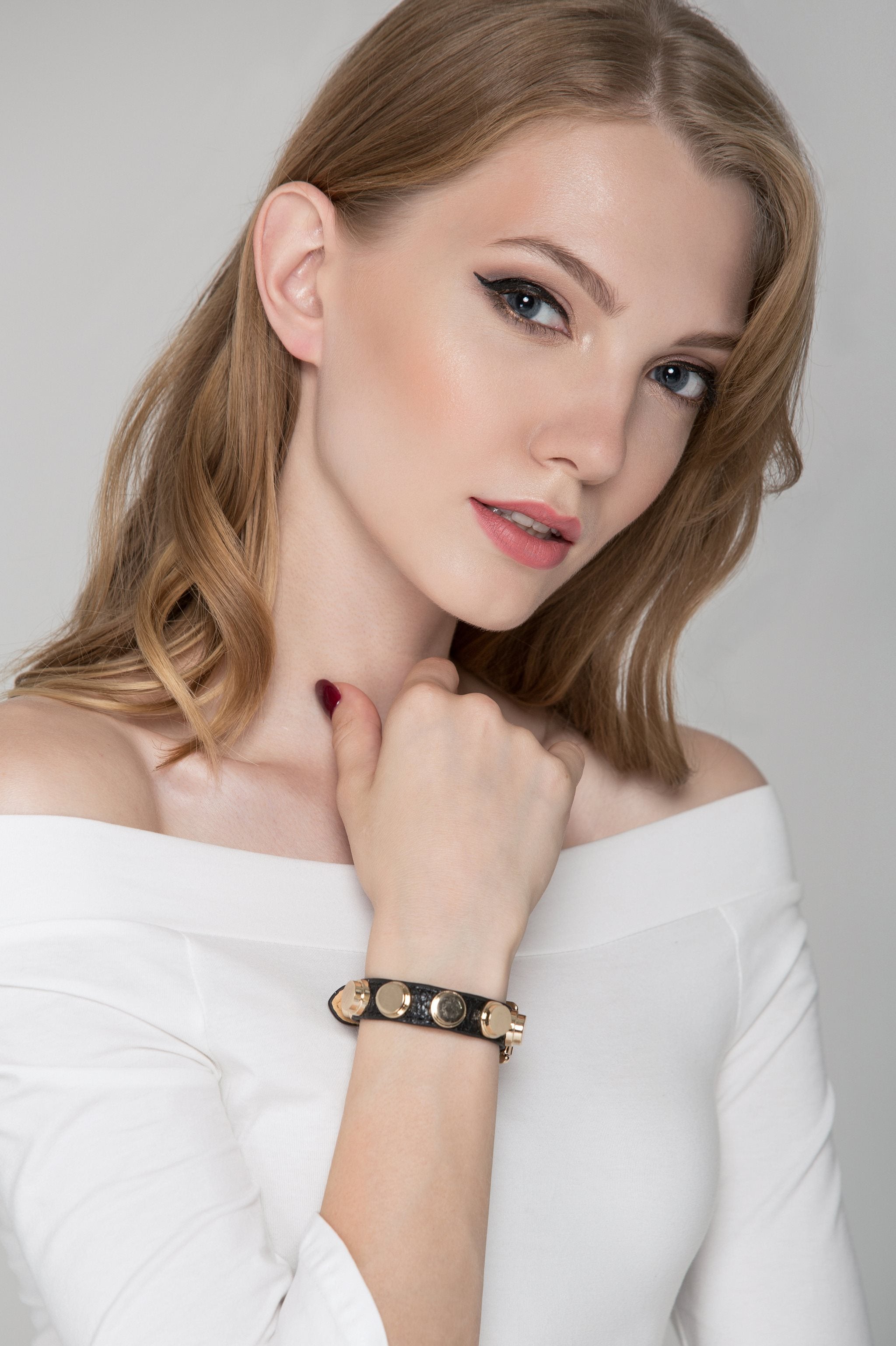 Black and Gold Button Belt Bracelet - ownthelooks-Development