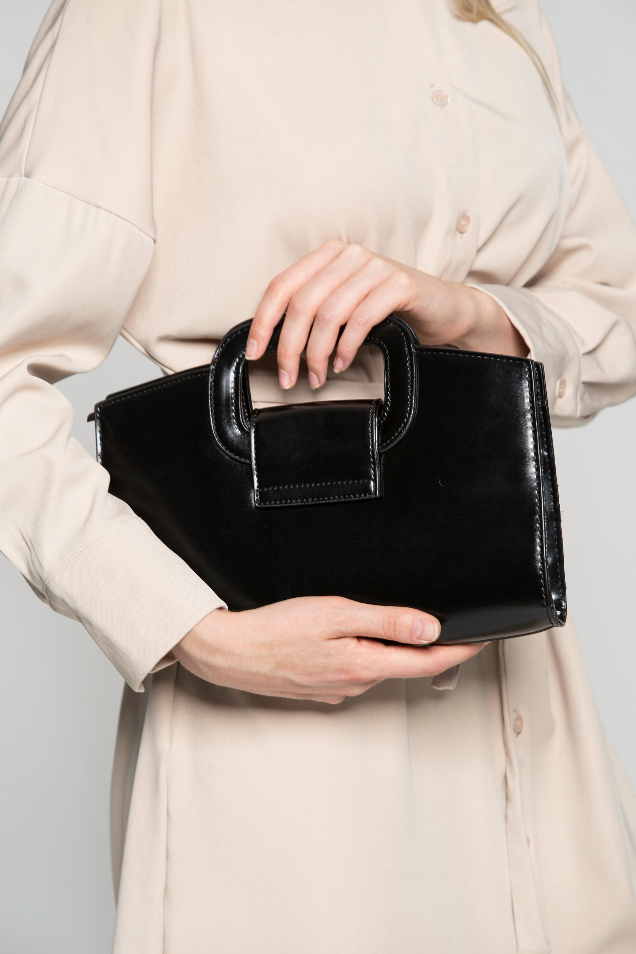 Black Statement Frame Bag - ownthelooks-Development
