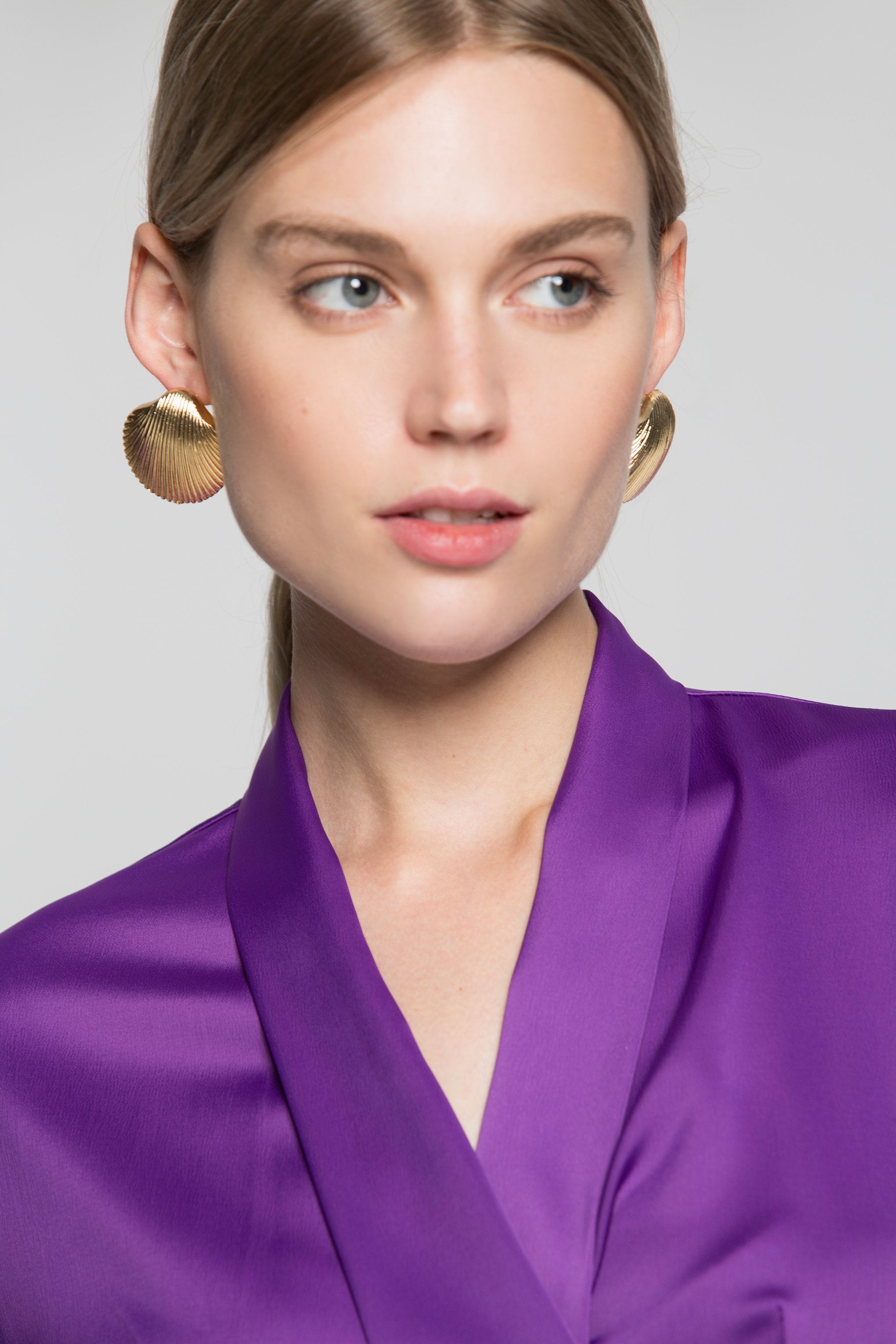 Gold Shell Earrings - ownthelooks-Development