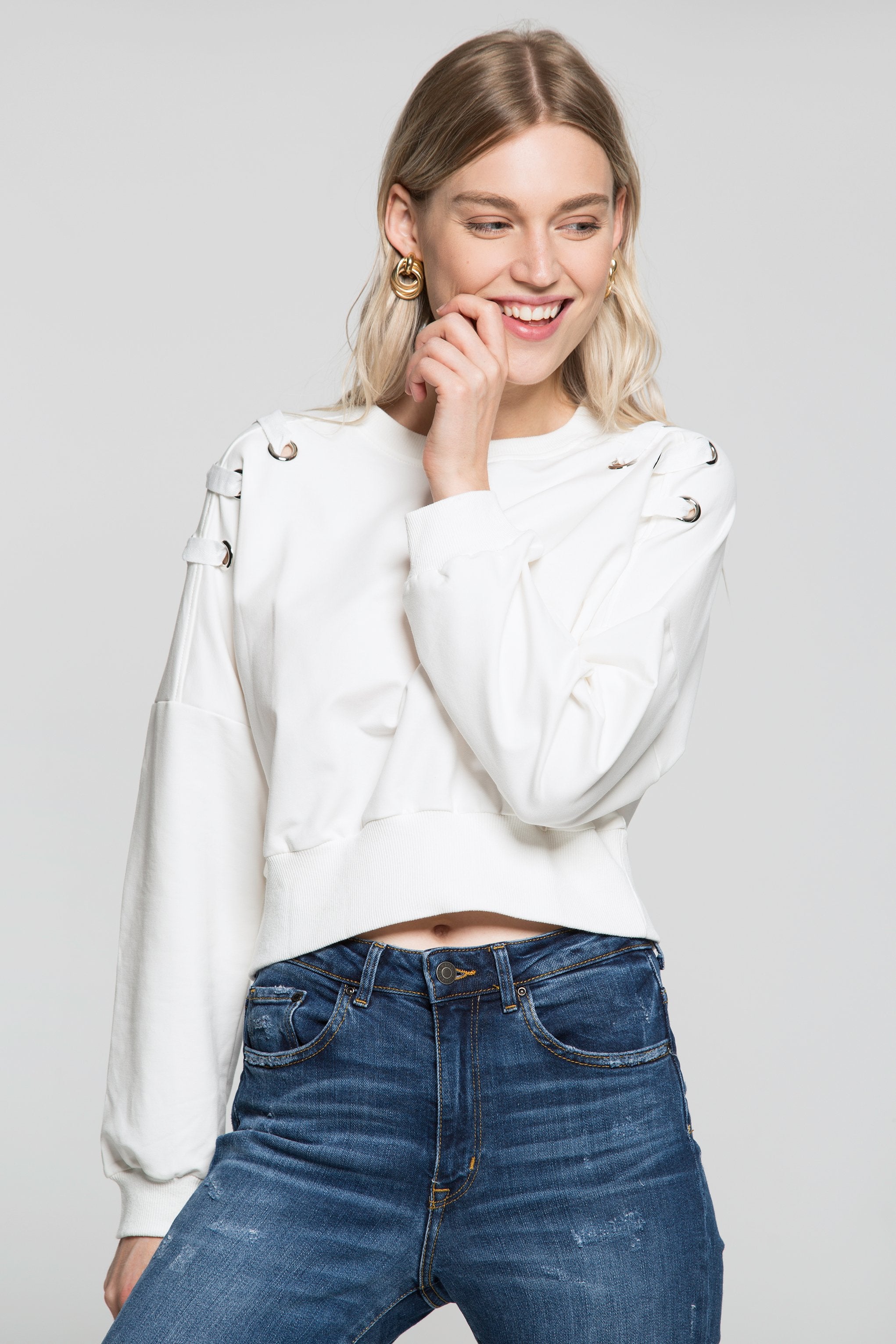 White Solid Shoestring Full Sleeves Sweatshirt - ownthelooks-Development