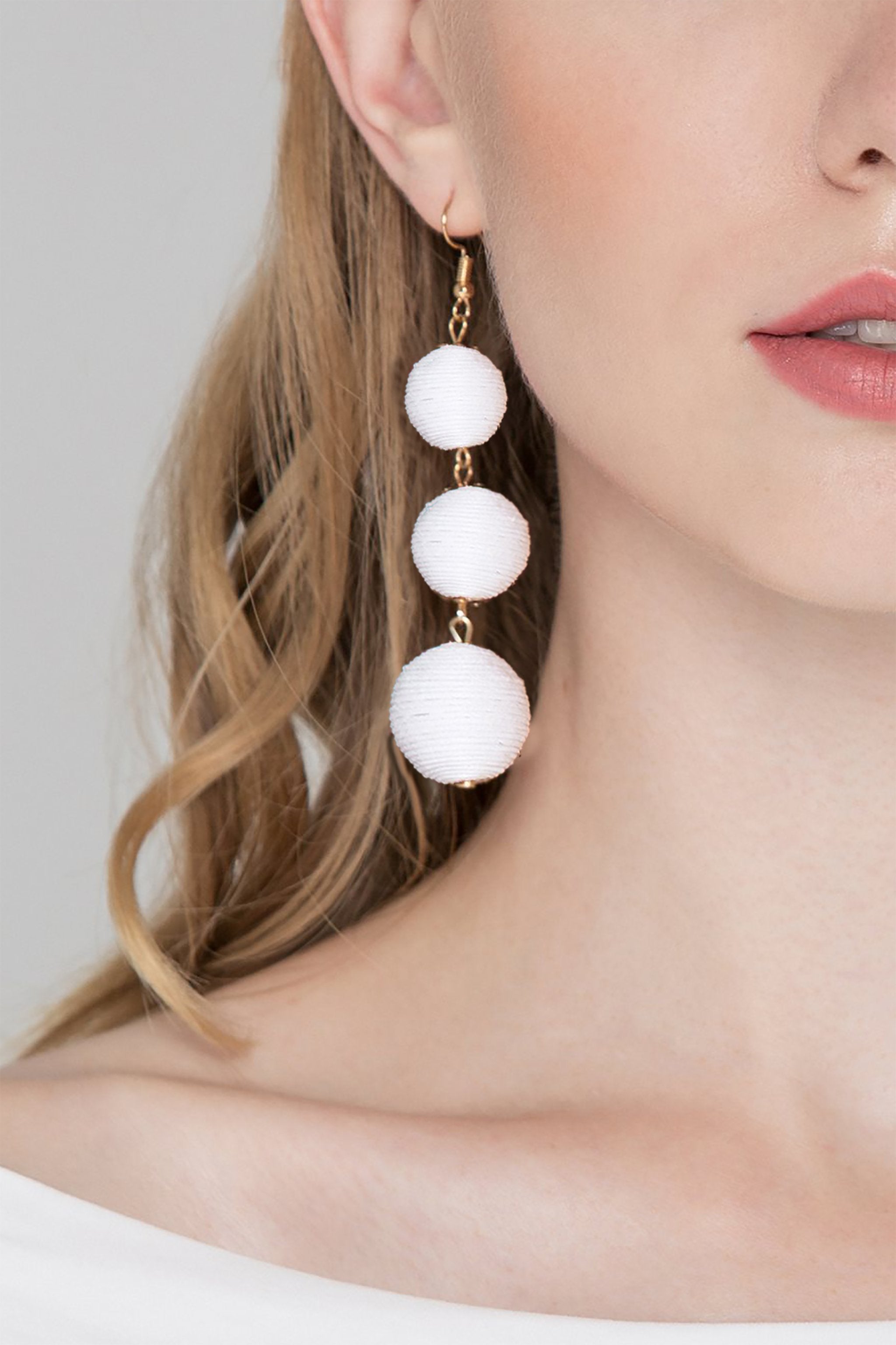 White Yarn Ball Earrings - ownthelooks-Development